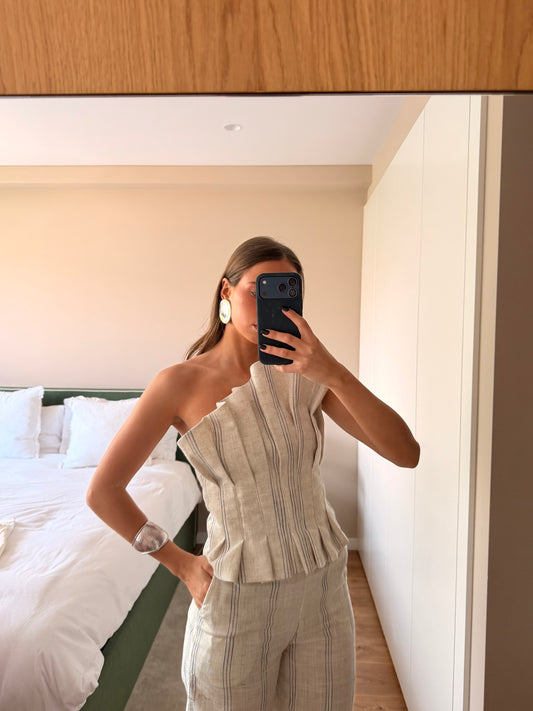 Assimetric Linen Top