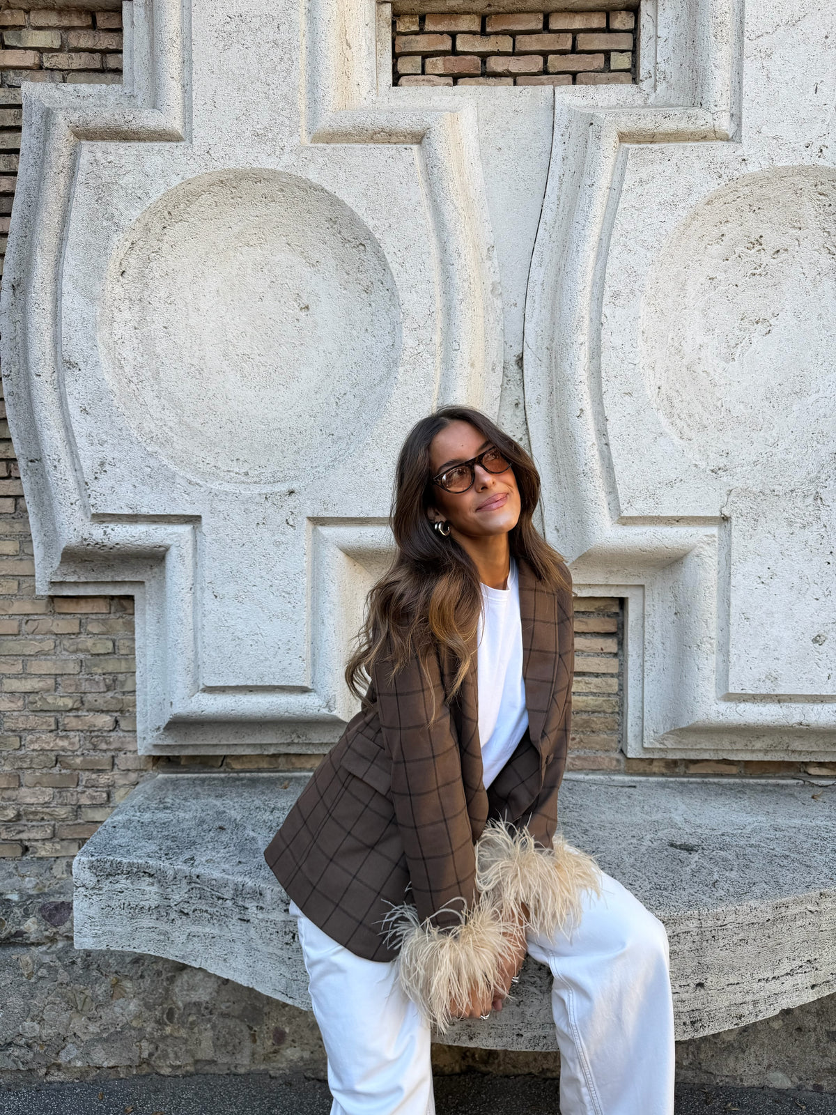 LIVIA BLAZER