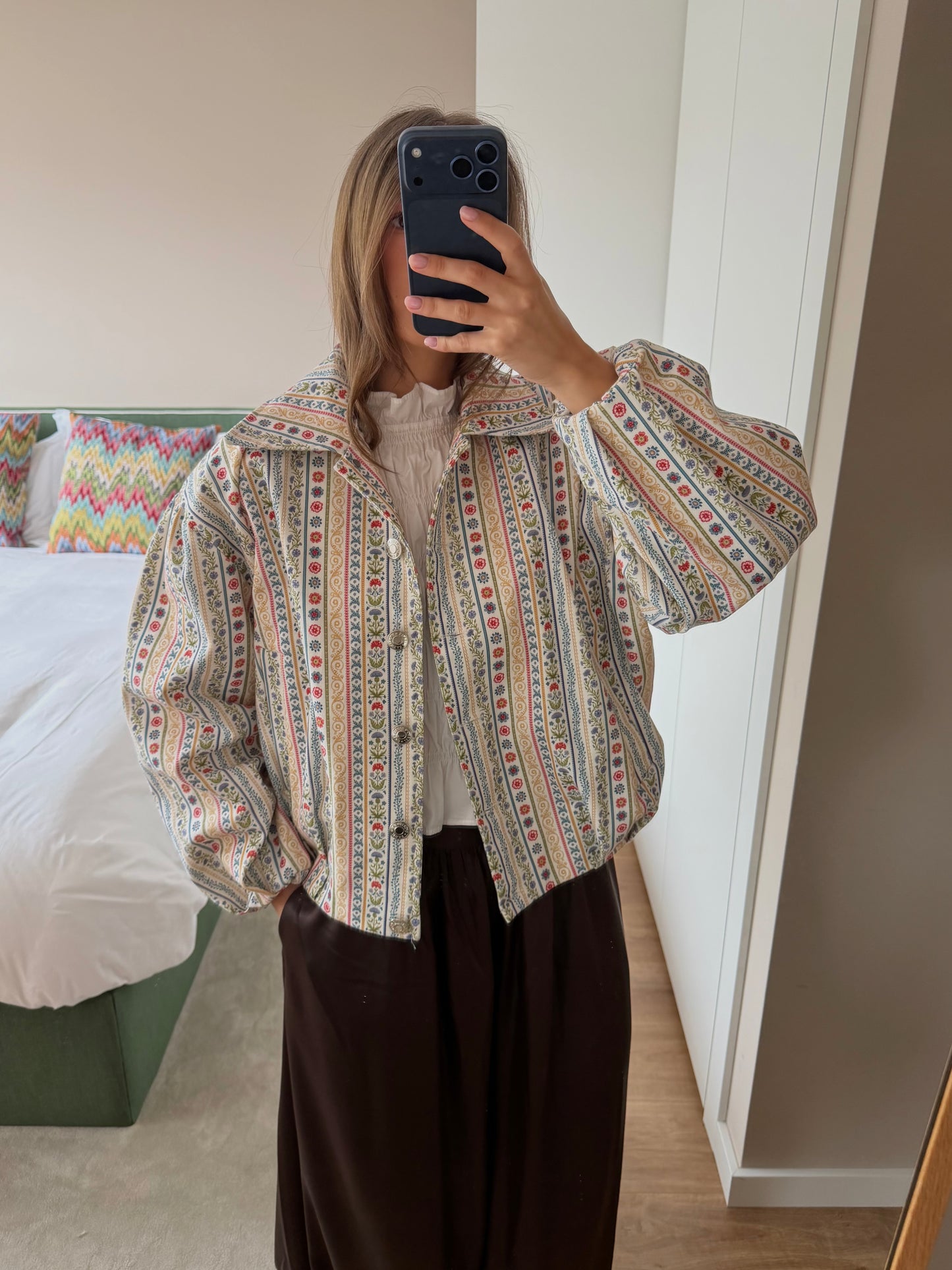 FLORAL VINTAGE JACKET