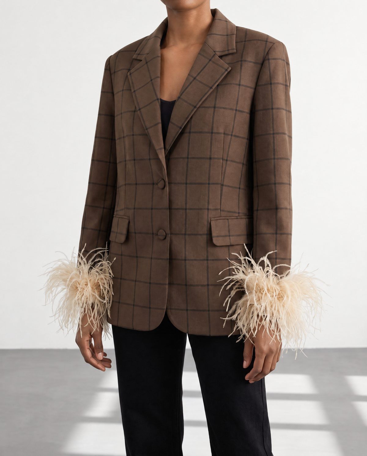 LIVIA BLAZER